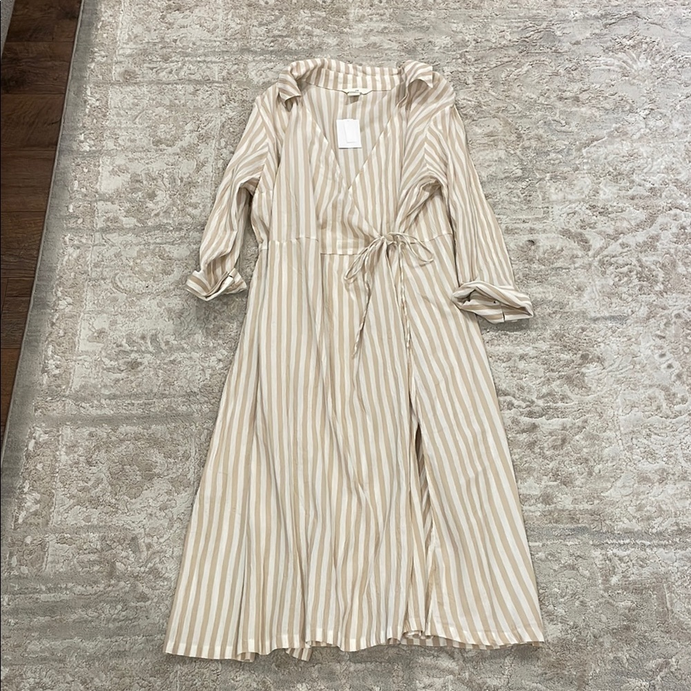 H&M Beige Striped Wrap Dress